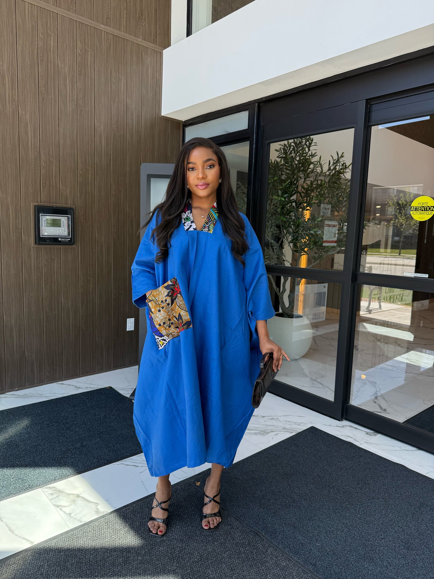 Tomike Boubou (Blue)