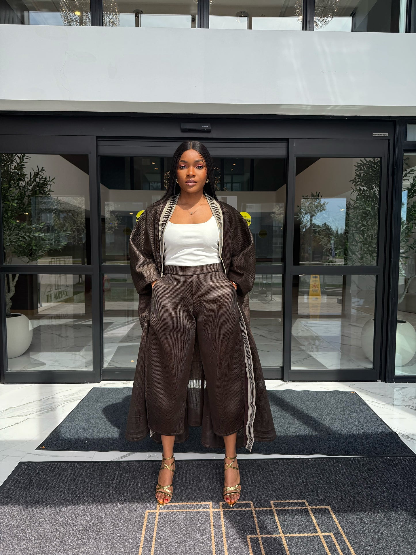 Mocha Drape Set (Brown)